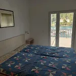 Apartment Dora, With A Beautiful View Of The Bay, Near The Sea And Center *