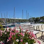 Dora, With A Beautiful View Of The Bay, Near The Sea And Center Vrboska