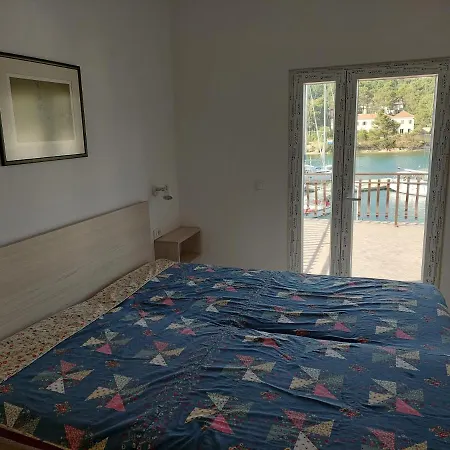 Apartment Dora, With A Beautiful View Of The Bay, Near The Sea And Center *