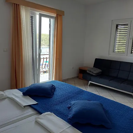 Apartment Dora, With A Beautiful View Of The Bay, Near The Sea And Center *