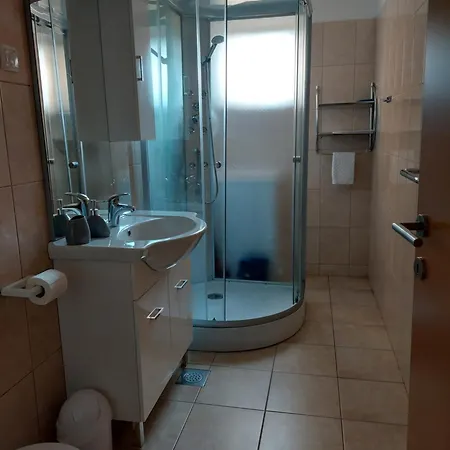 Dora, With A Beautiful View Of The Bay, Near The Sea And Center Apartment Vrboska