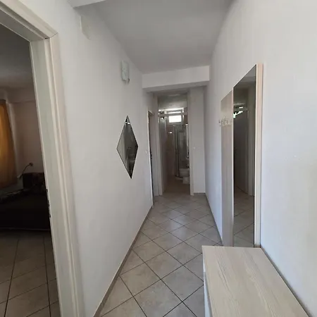 Apartment Dora, With A Beautiful View Of The Bay, Near The Sea And Center