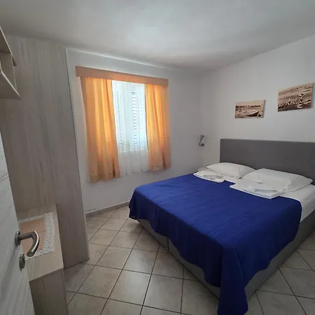 Dora, With A Beautiful View Of The Bay, Near The Sea And Center * Vrboska