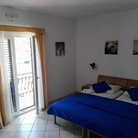 Apartment Dora, With A Beautiful View Of The Bay, Near The Sea And Center Vrboska